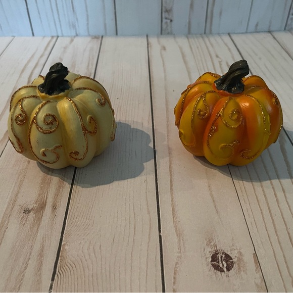 Fall decor - Picture 3 of 9